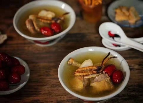 三類人不能吃冬蟲夏草，你知道這個事嗎