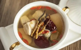 三七、西洋參加冬蟲夏草：這樣搭配滋補(bǔ)更對癥，這些講究要記牢